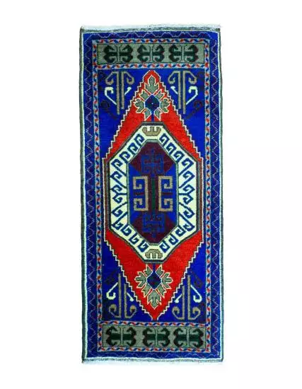 Handwoven Taşpınar Root Dye Runner Carpet with PGI