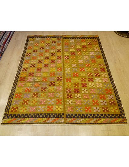 Turkish Bergama / Kozak Cecim Kilim 180 x 220 cm