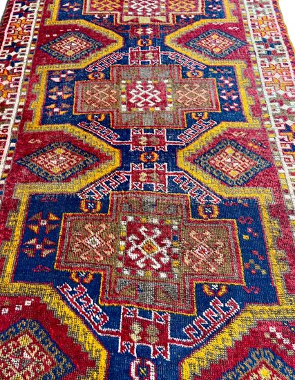 Original Kahramanmaras Pazarcık Rug 136 x 272 cm